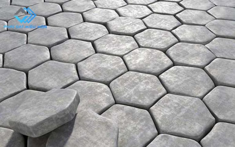 Báo giá gạch block tự chèn các loại chi tiết mới nhất 2025