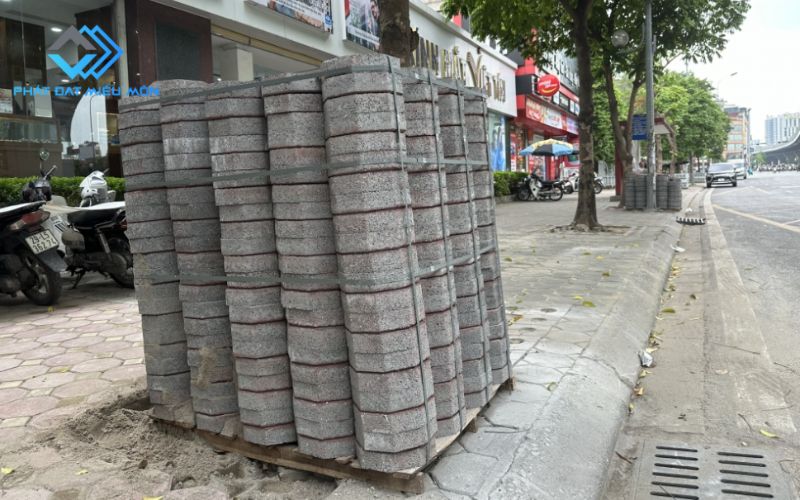 Chính sách giá cần rõ ràng dựa trên số lượng gạch lát