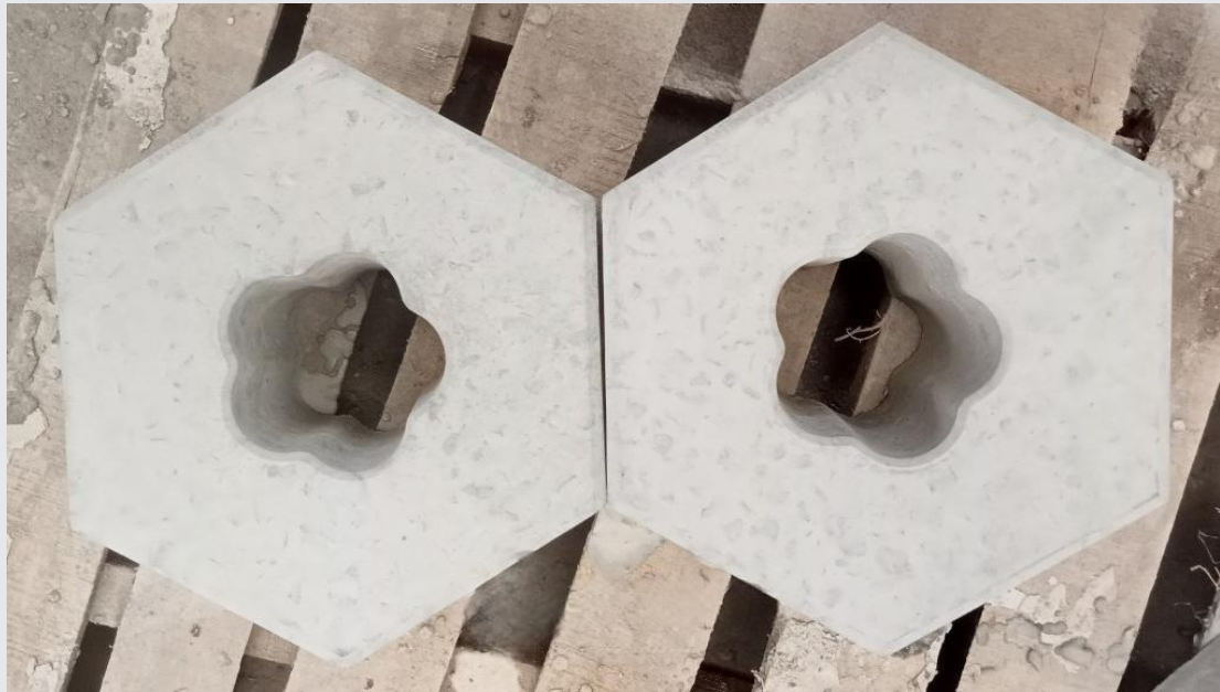 Gạch lục giác – mẫu Hoa Mai trồng cỏ PD