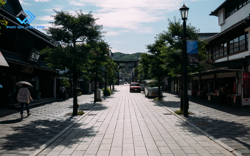 Mua gạch vỉa hè ở đâu tại Hà Nội?