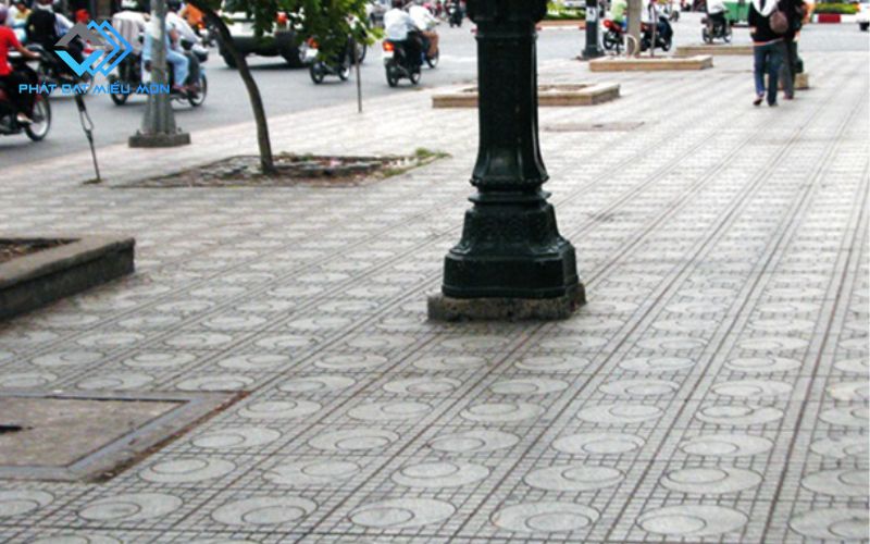 Gạch Vỉa Hè Thoát Nước Là Gì?