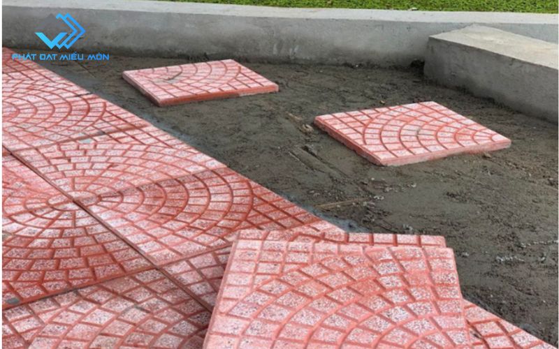 Gạch Vỉa Hè Thoát Nước – Giải Pháp Chống Ngập Cho Đô Thị Mùa Mưa