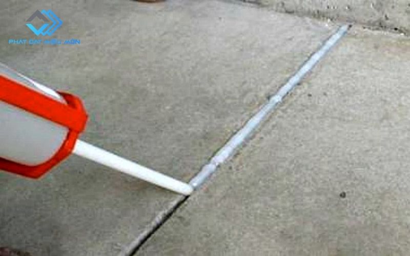 Trải lớp cát đệm hoặc vữa lót 